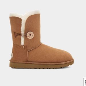UGG Boots - women’s size 6